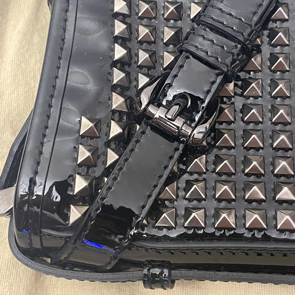 Burberry Clutch Handbag - Picture 7 of 8